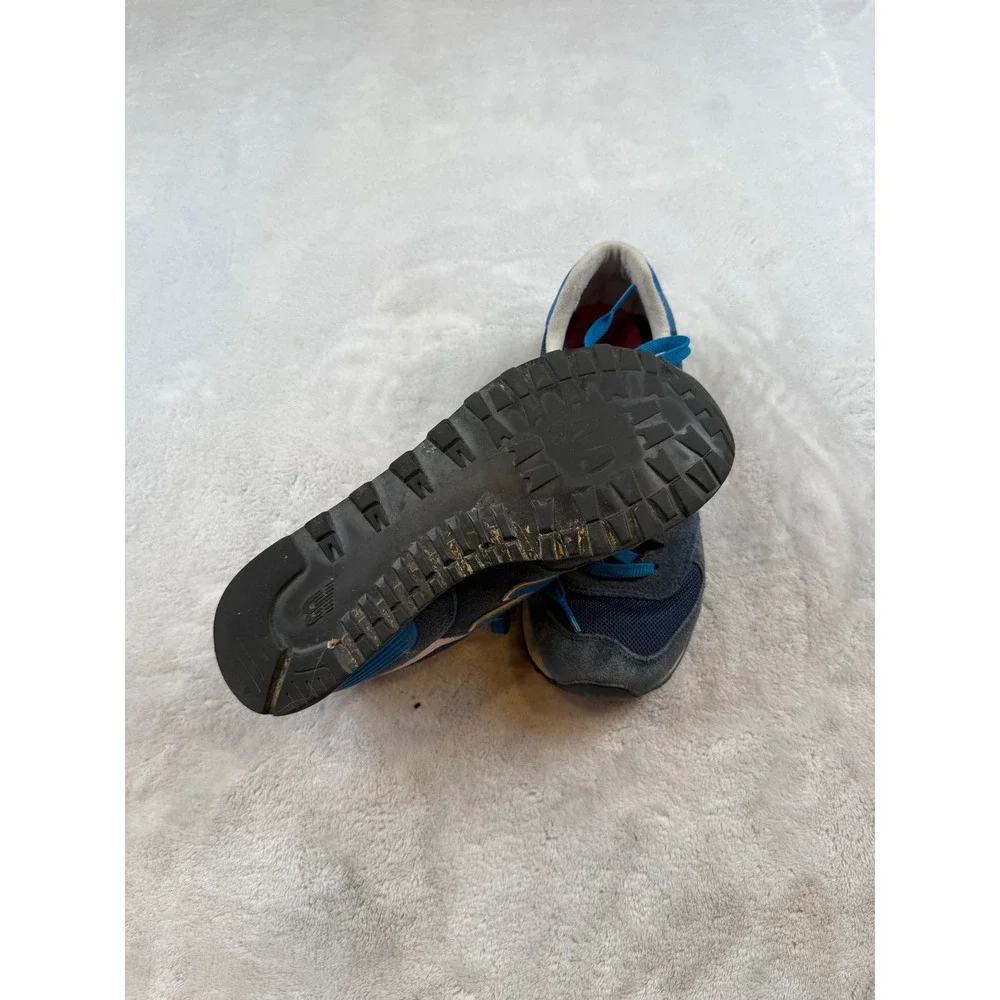 New Balance 574 Women's‎ Sneakers Blue Suede Athletic Walking Shoes